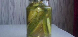 2 recettes pas à pas pour les concombres au poivre noir et rouge moulu pour l'hiver