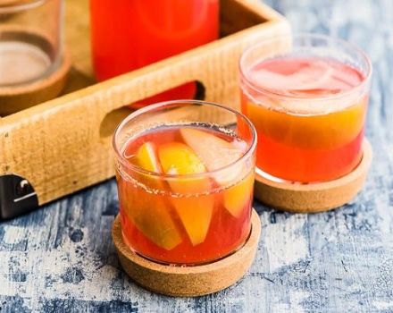 3 delicious recipes for apple and peach compote for the winter