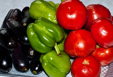 blauer Tomatenpfeffer