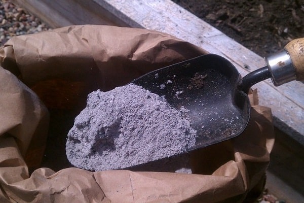 Mit Plastik abdecken