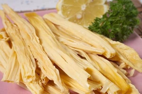 de la manière suivante