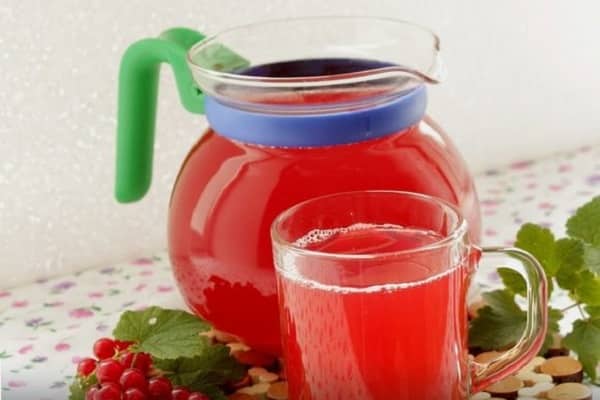 ein Getränk zubereiten