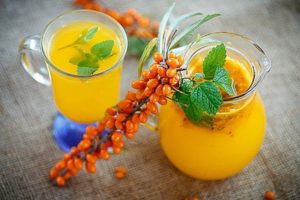 Ein einfaches Rezept für die Herstellung von Sanddornkompott für den Winter