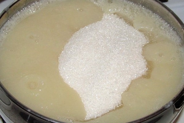 durch einen Fleischwolf