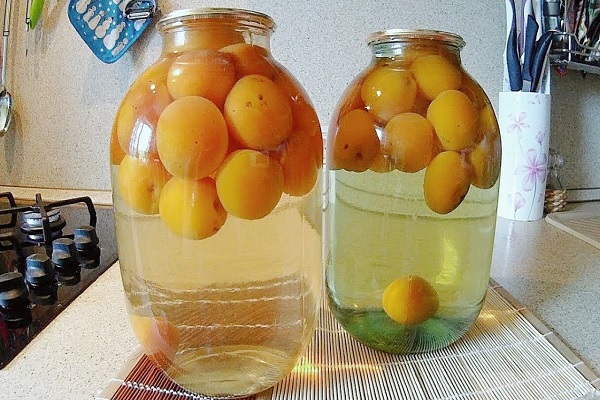 kochendes Wasser übergießen