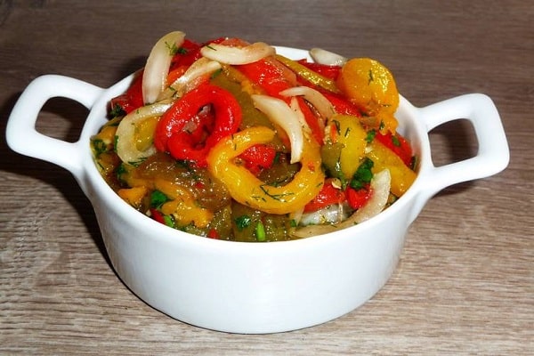 Pfeffer mit Kräutern