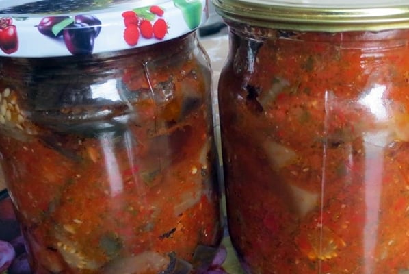 Armenian eggplants in banks