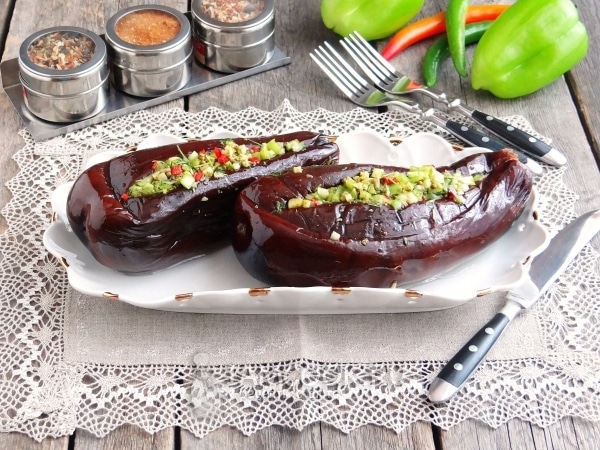 Armenian eggplants in a bowl
