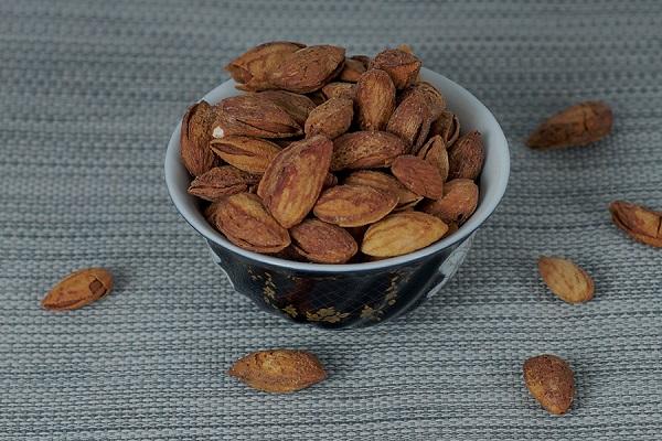 eine Schüssel Muscheln