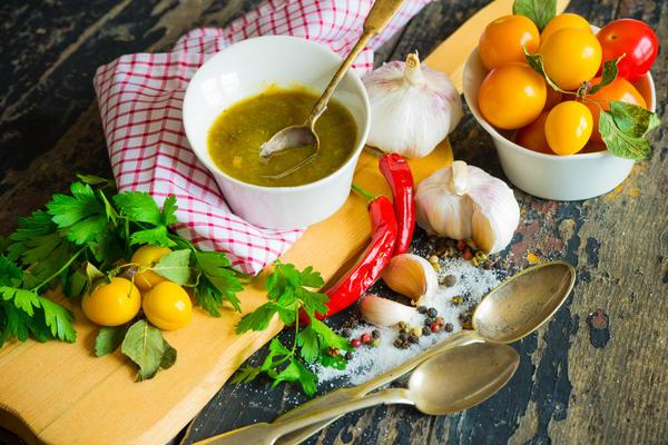 tkemali de prunes jaunes