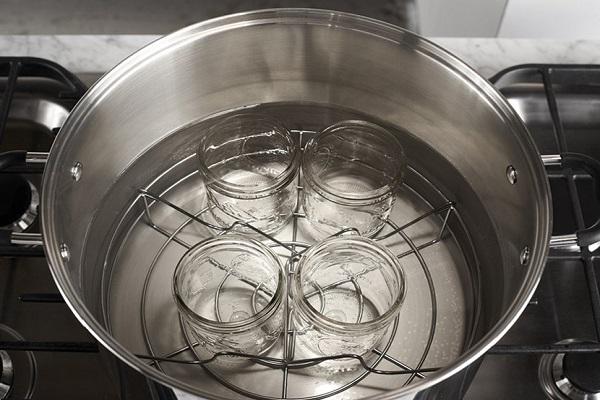 die Dosen einweichen