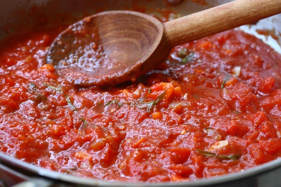 sauce aux abricots et tomates