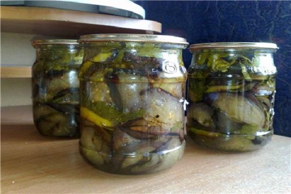 Aubergine schließen