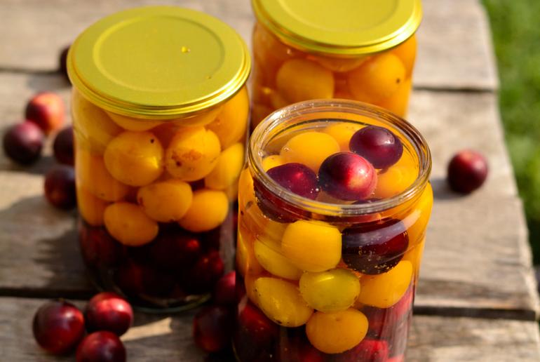 Kirschpflaume mariniert