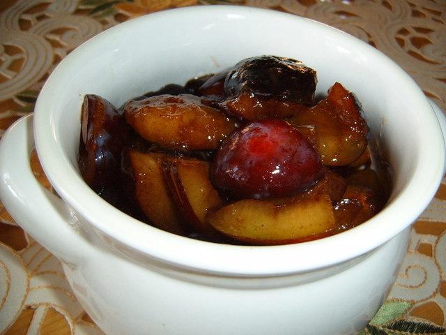 prunes marinées parfumées
