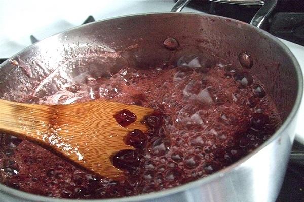 boiling berries