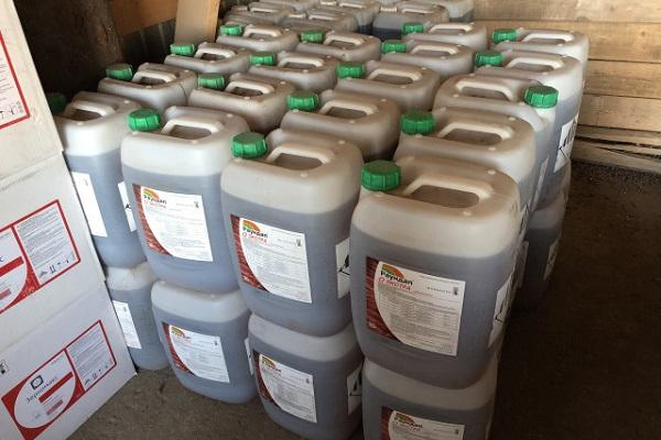 entrepôt d'herbicides