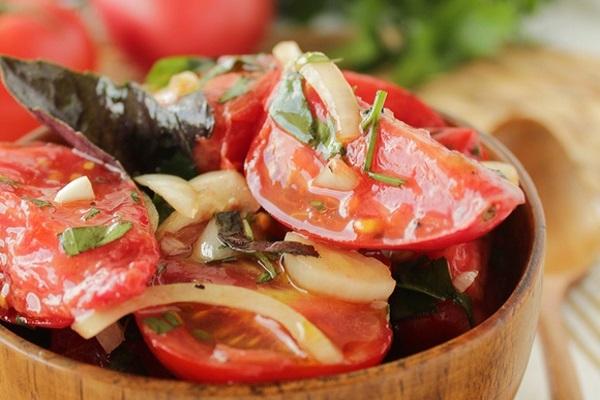 in Marinade getränkt