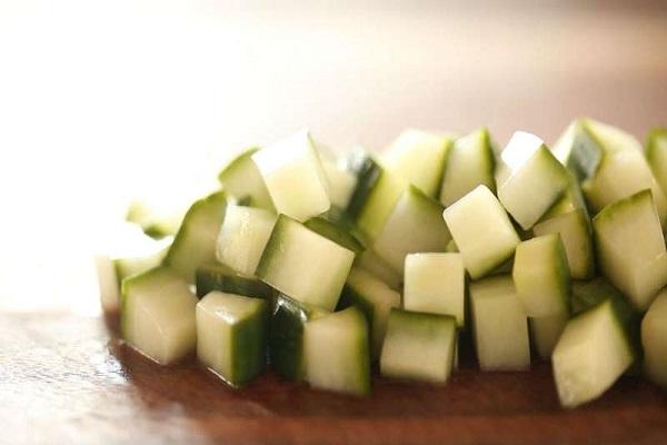cubes de courgettes