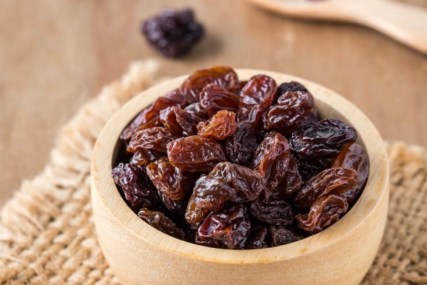 raisins secs aux fruits